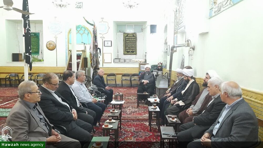 تأکید امام جمعه اهر بر جذب جوانان به فعالیت‌های مسجدی