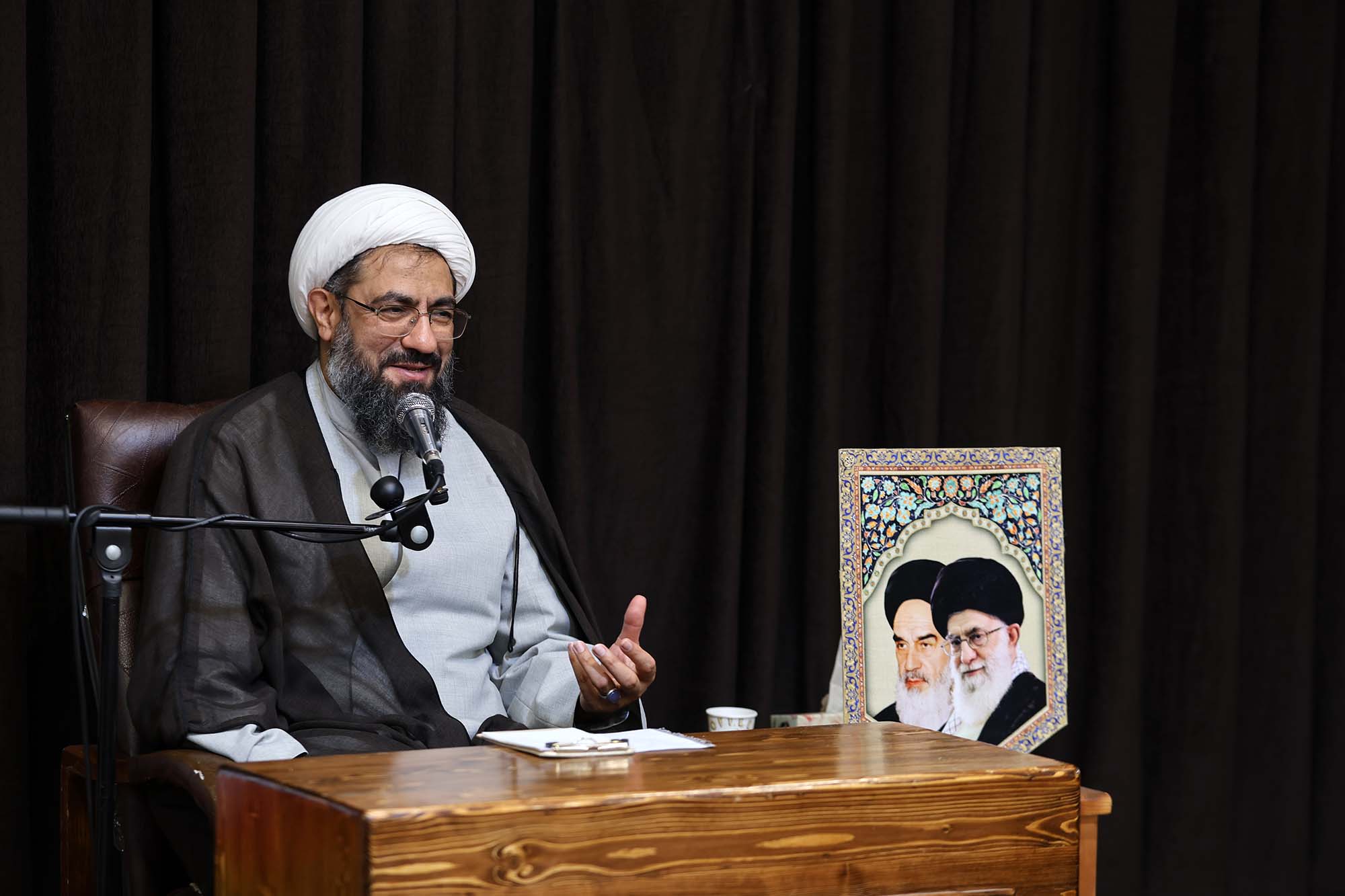 مبلّغین امین ملجأ همه دانش‌آموزان باشند