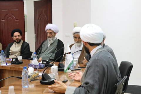 نشست گفتمانی دولت تراز ویژه سخنرانان و منبری های بیرجند