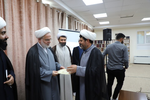 تصاویر /  تجلیل از برگزیدگان شانزدهمین دوره جشنواره علامه حلی(ره) در سنندج