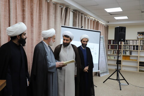 تصاویر /  تجلیل از برگزیدگان شانزدهمین دوره جشنواره علامه حلی(ره) در سنندج