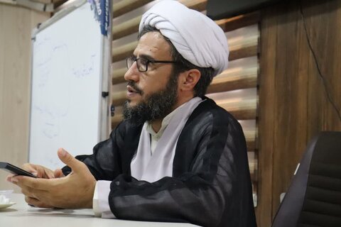 تصاویر/ کارگاه آموزش مداحی برای طلاب مبلغ مدرسه علمیه امام خمینی (ره) ارومیه