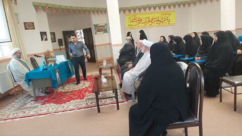 تصاویر/ نشست مدیران حوزوی نقده با مدیران آموزش و پرورش در جهت جذب حوزه های علمیه خواهران