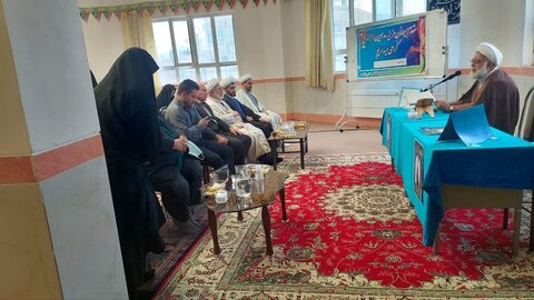 تصاویر/ نشست مدیران حوزوی نقده با مدیران آموزش و پرورش در جهت جذب حوزه های علمیه خواهران