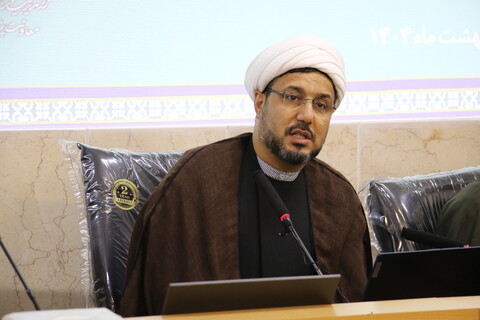 تصاویر|نشست ترویجی با موضوع چگونگی تولید و توزیع علوم انسانی – اسلامی در عرصه جهانی