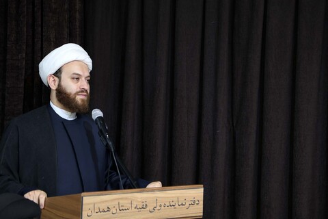 تصاویر / تقدیر از مبلغین خواهر و برادر طرح امین استان همدان