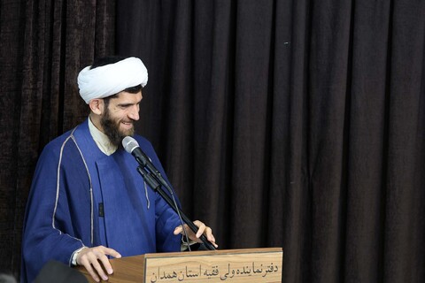 تصاویر / تقدیر از مبلغین خواهر و برادر طرح امین استان همدان