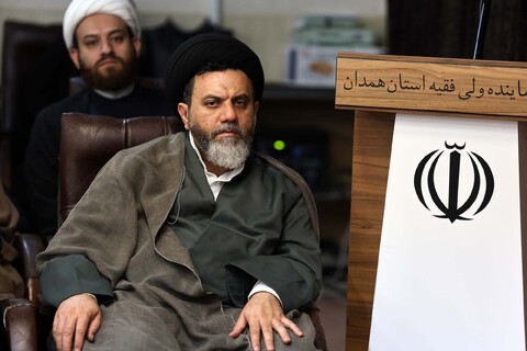 تصاویر / تقدیر از مبلغین خواهر و برادر طرح امین استان همدان