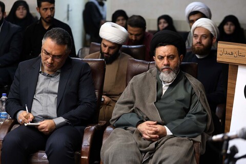 تصاویر / تقدیر از مبلغین خواهر و برادر طرح امین استان همدان