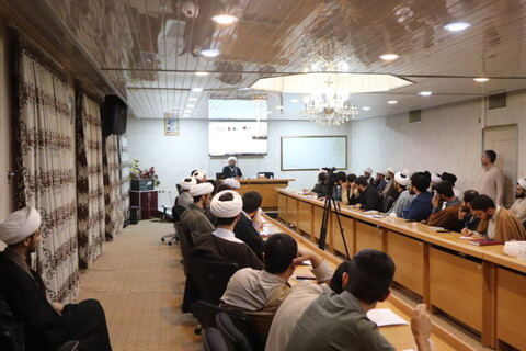 تصاویر / دوره شبهه شناسی و پاسخ گویی در حوزه علمیه بناب