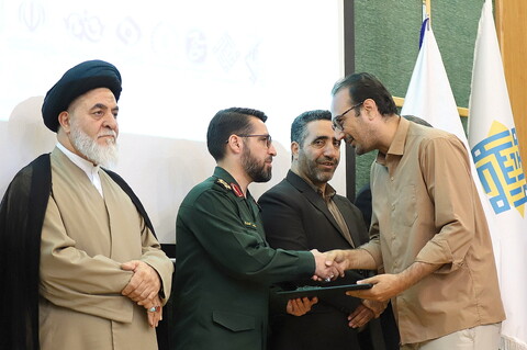 تصاویر/ برگزیدگان دهمین جشنواره رسانه ای ابوذر استان قم