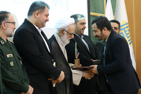 تصاویر/ برگزیدگان دهمین جشنواره رسانه ای ابوذر استان قم