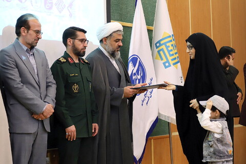 تصاویر/ برگزیدگان دهمین جشنواره رسانه ای ابوذر استان قم
