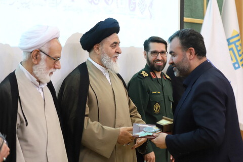 تصاویر/ برگزیدگان دهمین جشنواره رسانه ای ابوذر استان قم