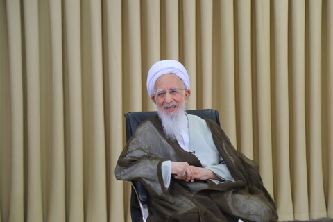 تصاویر / دیدار نماینده تام الاختیار آیت الله العظمی سیستانی در ایران با آیت الله العظمی جوادی آملی
