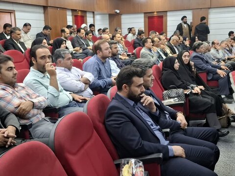 تصاویر/دومین جلسه شورای اداری شهرستان کاشان باحضورامام جمعه