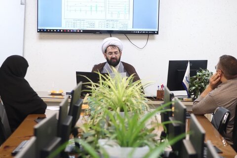 تصاویر/ «همایش خانواده مهدوی» ویژه والدین پایه چهارم مدرسه علمیه امام خامنه ای ارومیه