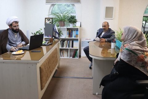 تصاویر/ «همایش خانواده مهدوی» ویژه والدین پایه چهارم مدرسه علمیه امام خامنه ای ارومیه