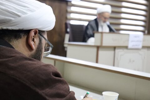 تصاویر/ کرسی علمی در مدرسه علمیه امام خمینی (ره) ارومیه
