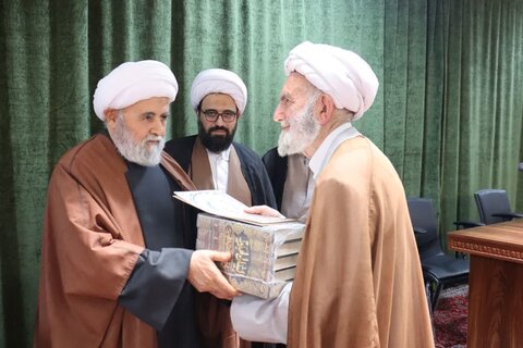 تصاویر/ جلسه شورای روحانیت ارومیه با طلاب شاغل در آموزش و پروش