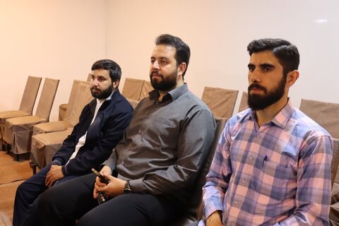 تصاویر/ جلسه شورای روحانیت ارومیه با طلاب شاغل در آموزش و پروش