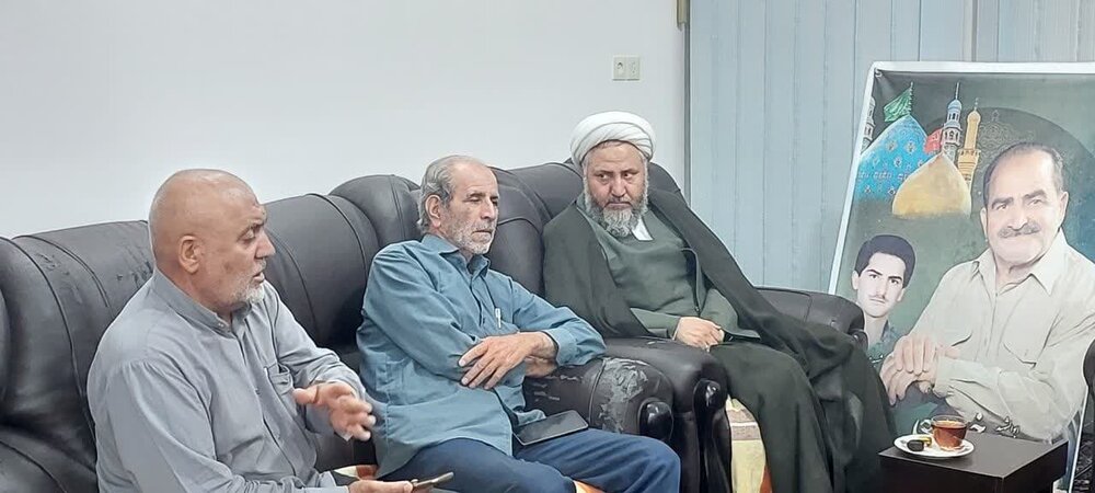 امام جمعه آران و بیدگل با خانواده شهید هاشمی دیدار کرد+ عکس
