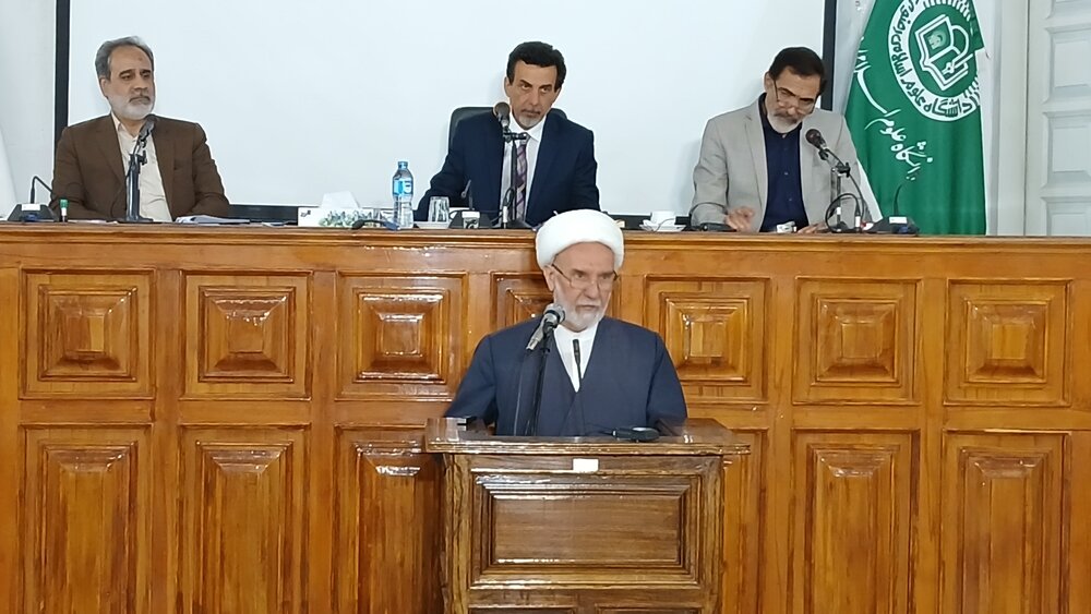 بی‌توجهی به اصول و مقدمات علمی، آسیب بزرگ حوزه‌های امروز است
