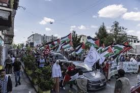 Italy urges Gaza ceasefire as Nakba protests sweep Rome, Milan