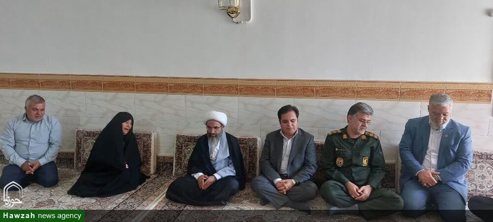 انتقال فرهنگ ایثار و شهادت به نسل آینده، وظیفه‌ای ملی و دینی است