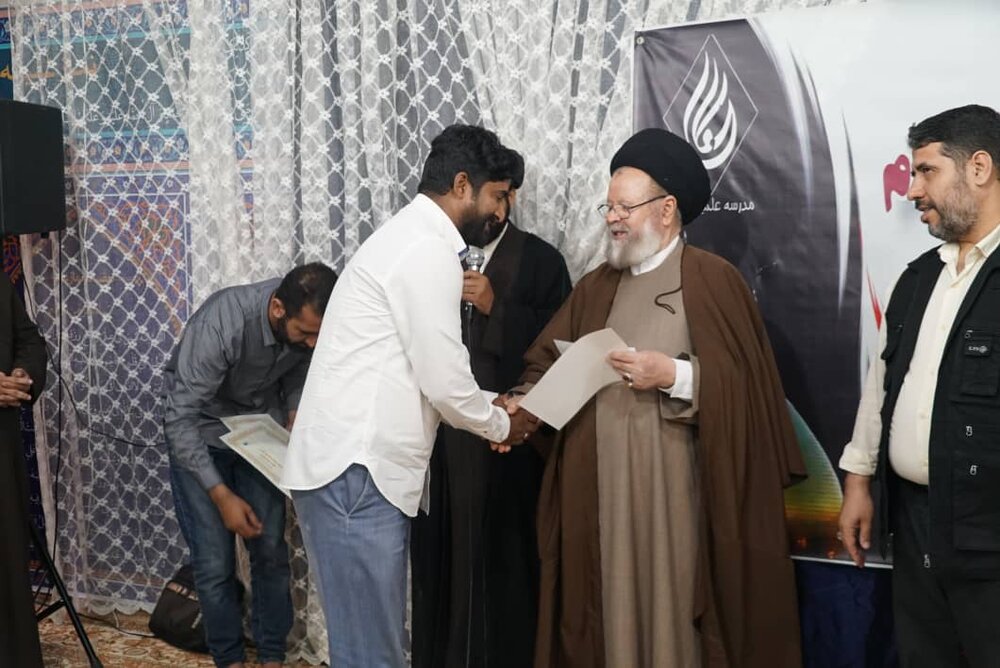 مدرسہ علمیہ الولایہ قم کے تحت منعقدہ پانچ روزہ "شبہات محرم و عزاداری اور جوابات" ورکشاپس اختتام پذیر/تقسیمِ اسناد