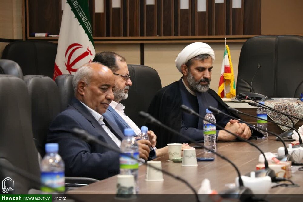 پیشگامان رسانه دارالعباده