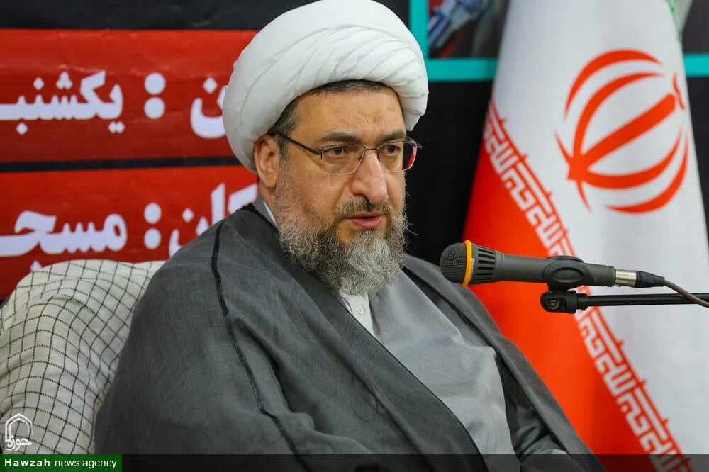 شهدای خدمت با از خودگذشتگی بی‌نظیرشان، فصل جدیدی از پیوند مردم و روحانیت را رقم زدند