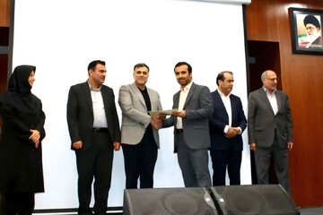 مدیران روابط عمومی دستگاه‌های اجرایی شهرستان کاشان تقدیر شدند + عکس