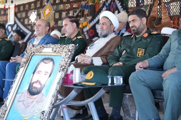 بصیرت و ولایتمداری از شاخصه‌های بارز عشایر است