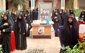 کلیپ | مراسم سالگرد شهدای خدمت در مدرسه علمیه فاطمه الزهرا ساوه