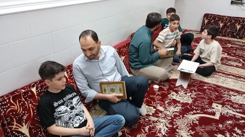 تصاویر/ محفل آموزش قرآن به نوجوانان