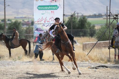 تصاویر رزمایش بزرگ بسیج عشایری کشور با عنوان میثاق  با ولایت در لرستان