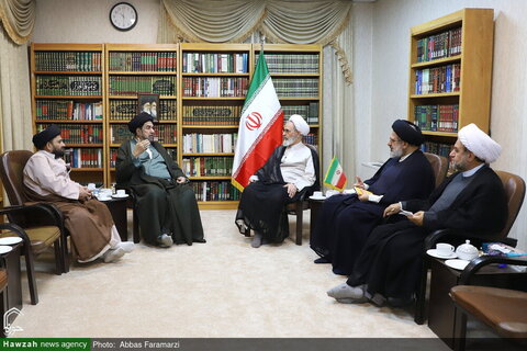 Photos/ Rencontre du président du Conseil indien des oulémas avec l'ayatollah A'rafi
