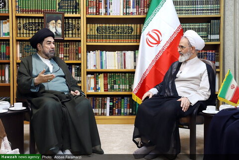 Photos/ Rencontre du président du Conseil indien des oulémas avec l'ayatollah A'rafi
