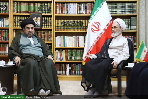 Photos/ Rencontre du président du Conseil indien des oulémas avec l'ayatollah A'rafi