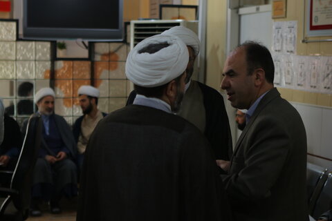 اهدای خون روحانیون و طلاب استان همدان