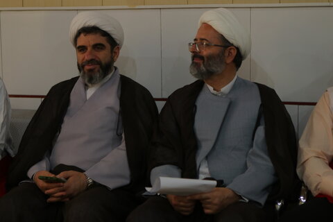 اهدای خون روحانیون و طلاب استان همدان