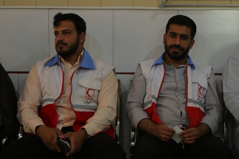 اهدای خون روحانیون و طلاب استان همدان