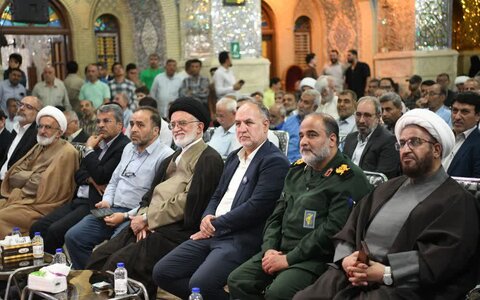 تصاویر| آیین اختتامیه جشنواره شعر آستانه خورشید