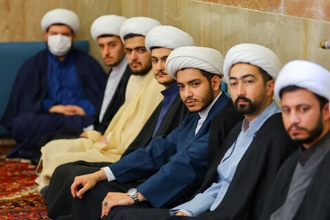 تصاویر | درس اخلاق نماینده ولی فقیه در استان  در مدرسه علمیه امیرالمومنین (ع) تبریز