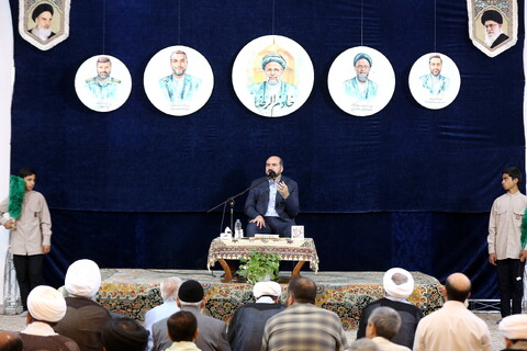 تصاویر/ مراسم گرامی داشت شهدای خدمت و شهید جمهور