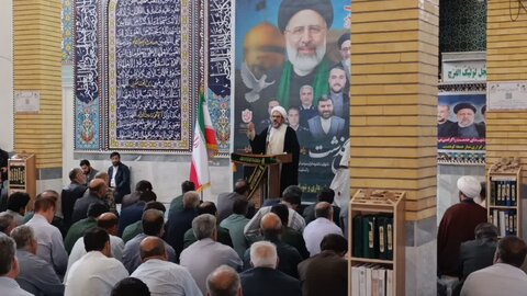 تصاویر مراسم سالگرد شهید رئیسی و همراهانش در مسجد صاحب الزمان(عج) کوهدشت