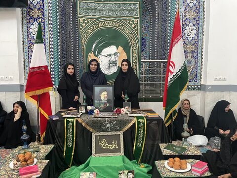 تصاویر مراسم سالگرد شهید رئیسی و همراهانش در مسجد صاحب الزمان(عج) کوهدشت