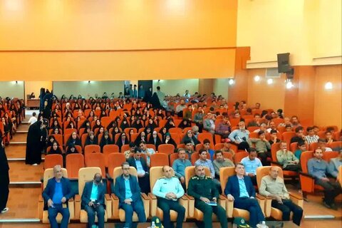 تصاویر/ همایش فعالان فضای مجازی شهرستان آران وبیدگل