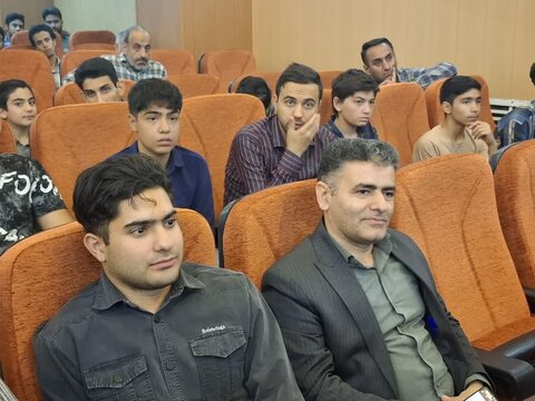 تصاویر/ همایش فعالان فضای مجازی شهرستان آران وبیدگل